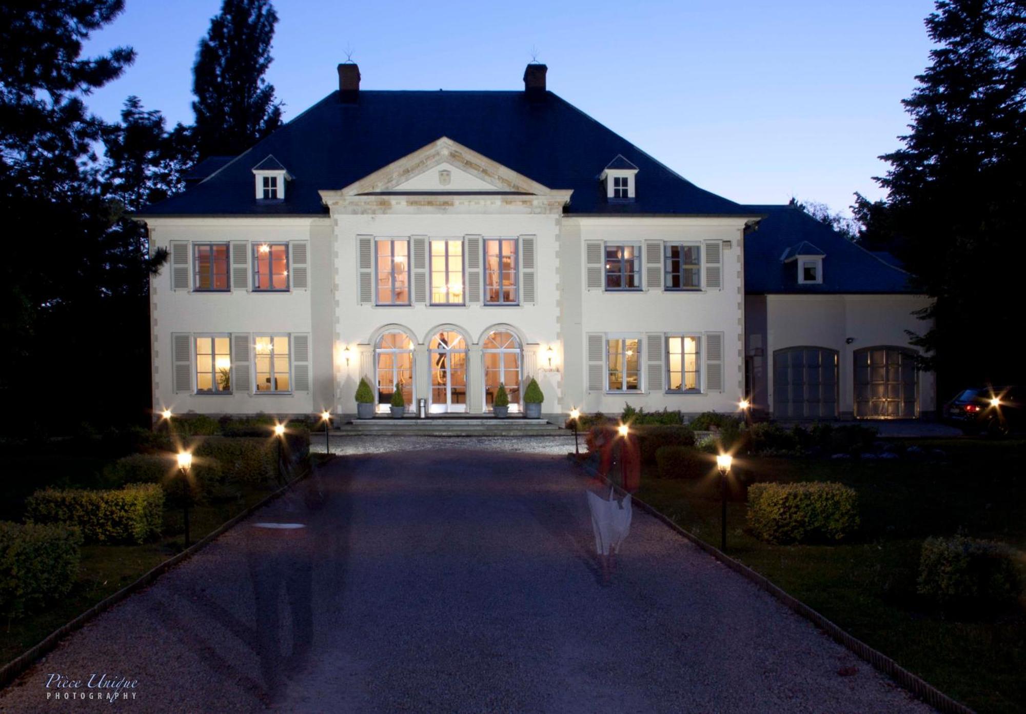 Hotel Fleur De Lys Zedelgem Exterior photo