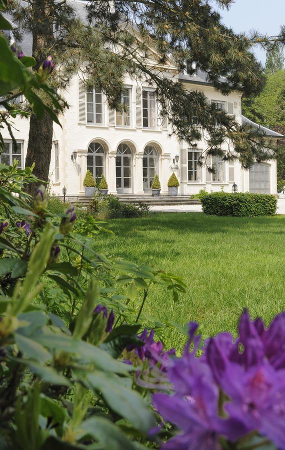 Hotel Fleur De Lys Zedelgem Exterior photo